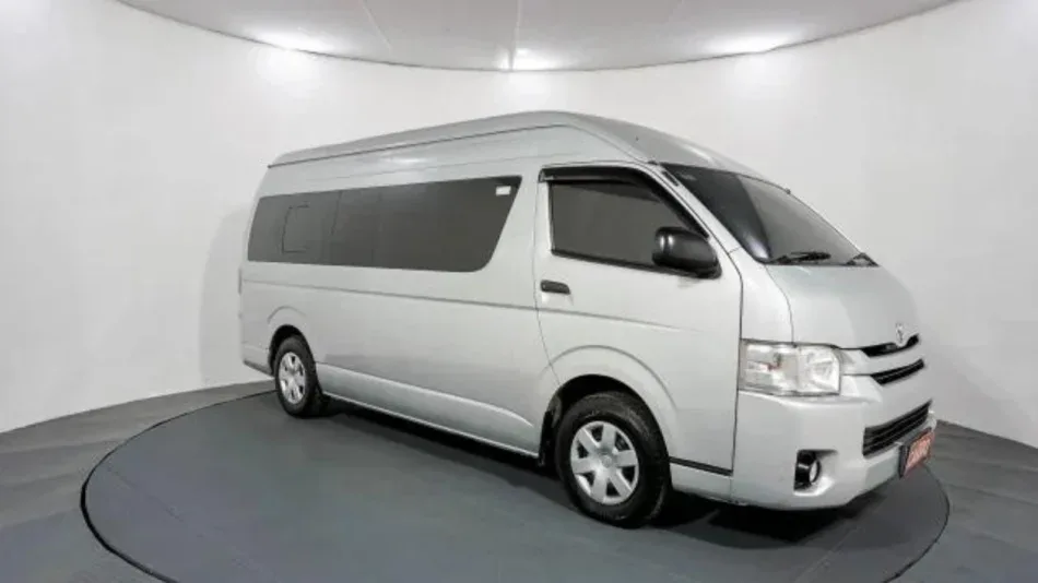 Sewa Hiace Padang